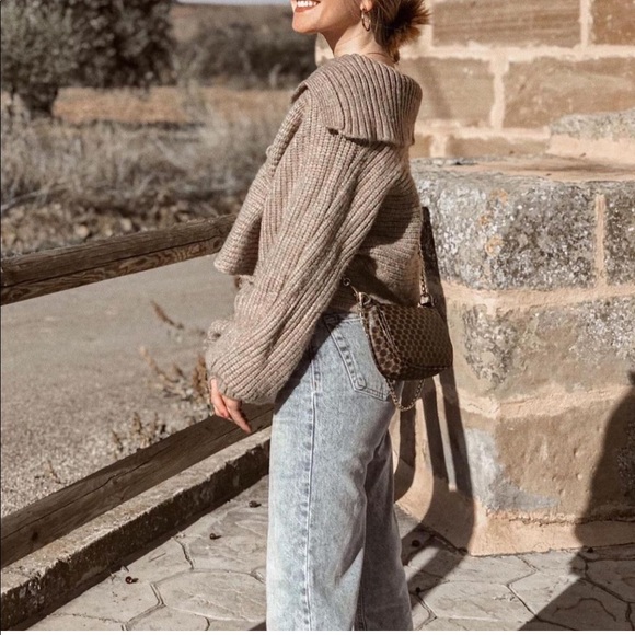 Zara Cropped Knit Sweater - Picture 10 of 15